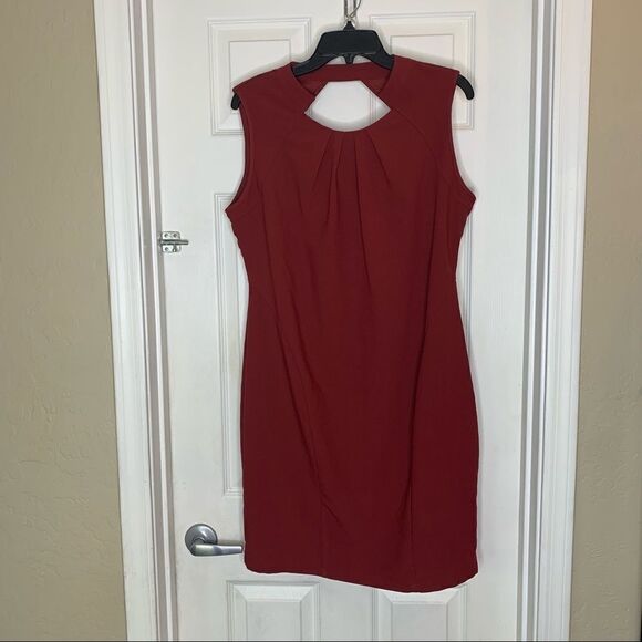 Kardashian Kollection Neck Pleating Dress Size XL Wine Colored - Picture 2 of 9